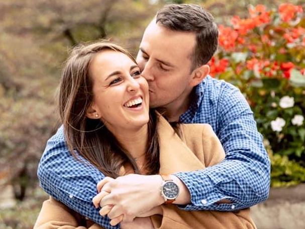 The Wedding Website of Lauren Capizzi and Neil Steen