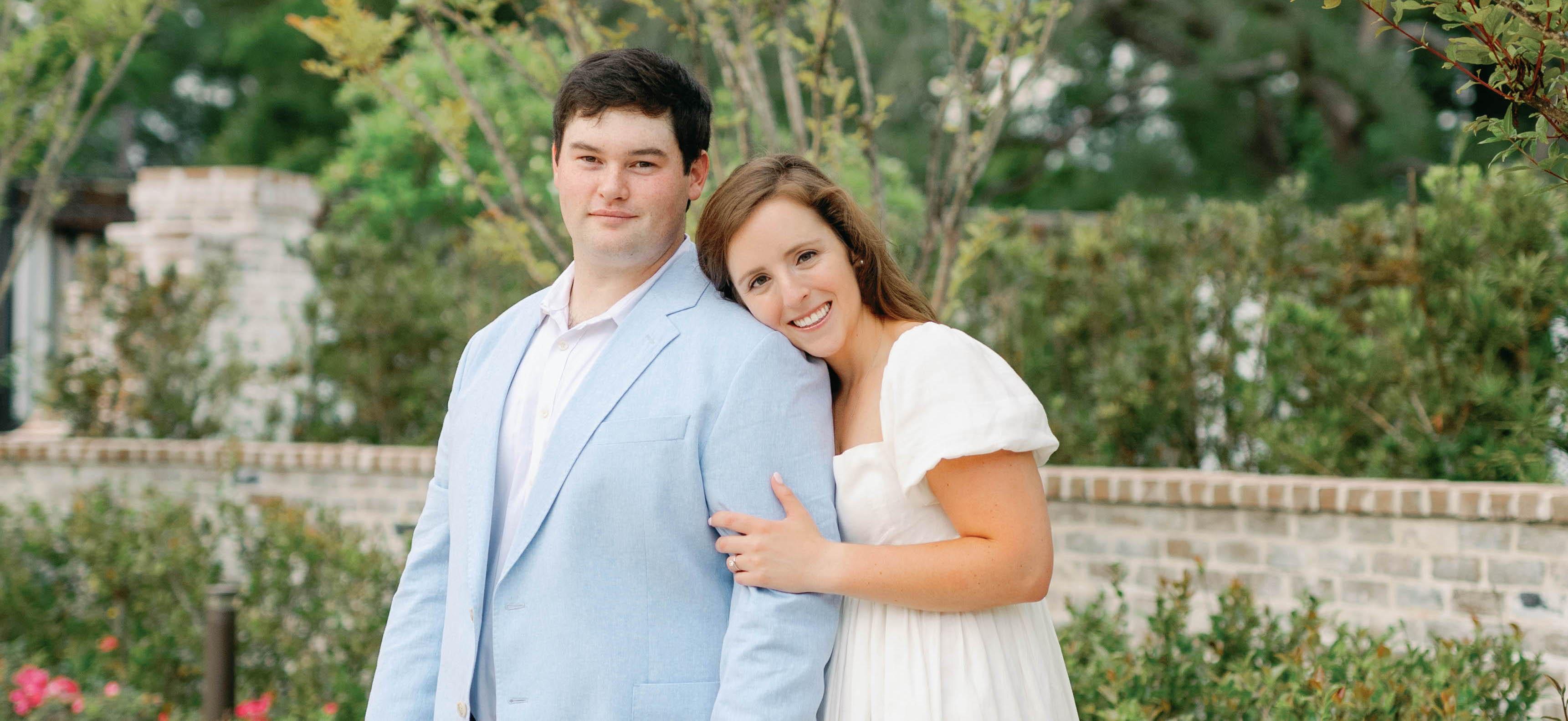 The Wedding Website of Lindsey Osbon and Hunter Windom