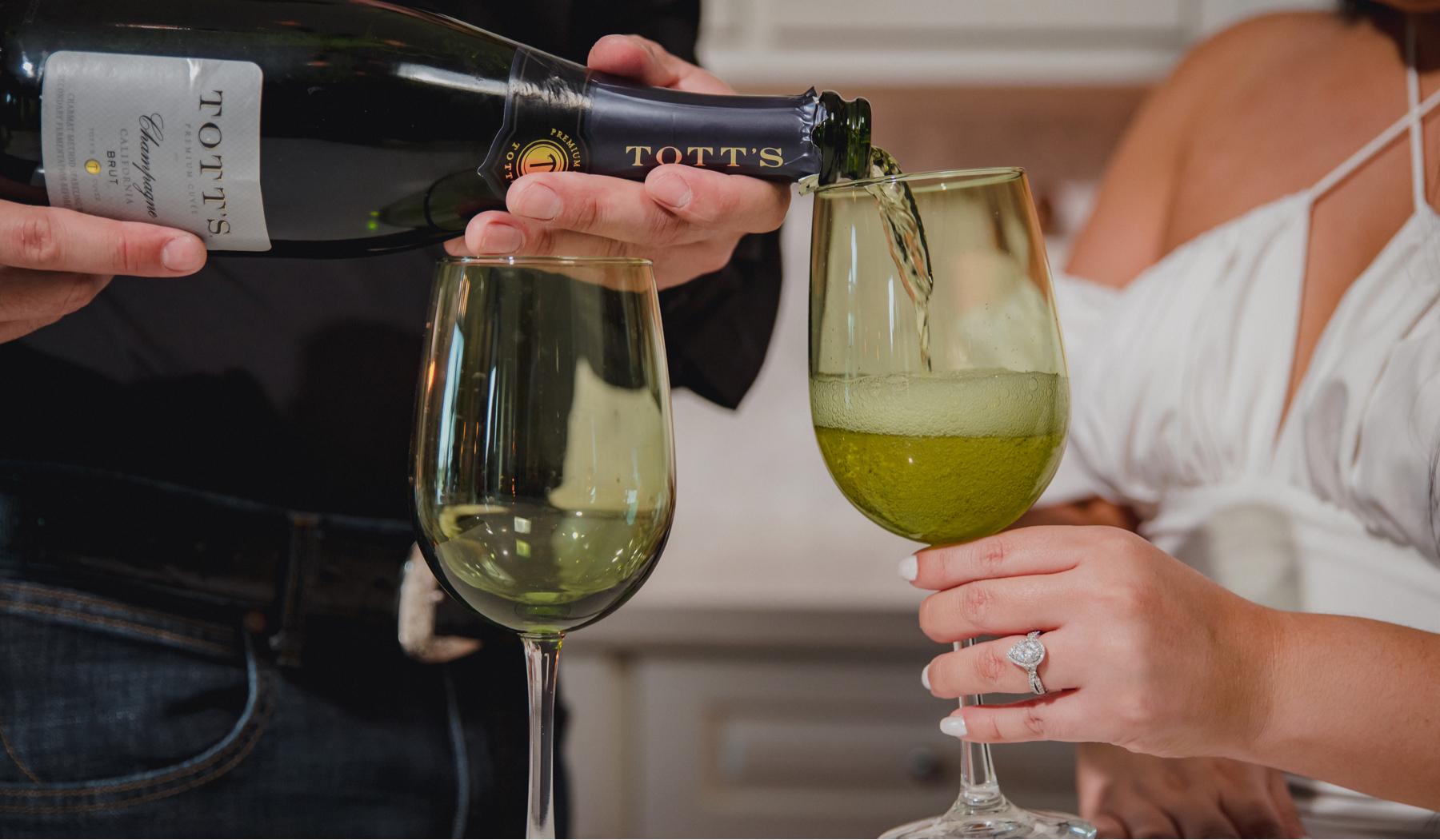 The Wedding Website of Gabriela Marie Luevano and Eleazar Gaona Jr.