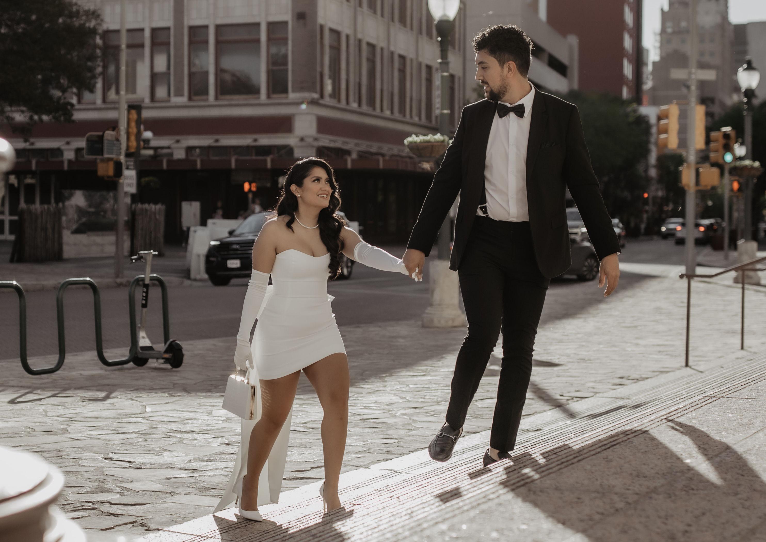 The Wedding Website of Jemilly Martinez and Carlos Ariel Del Toro Elizondo