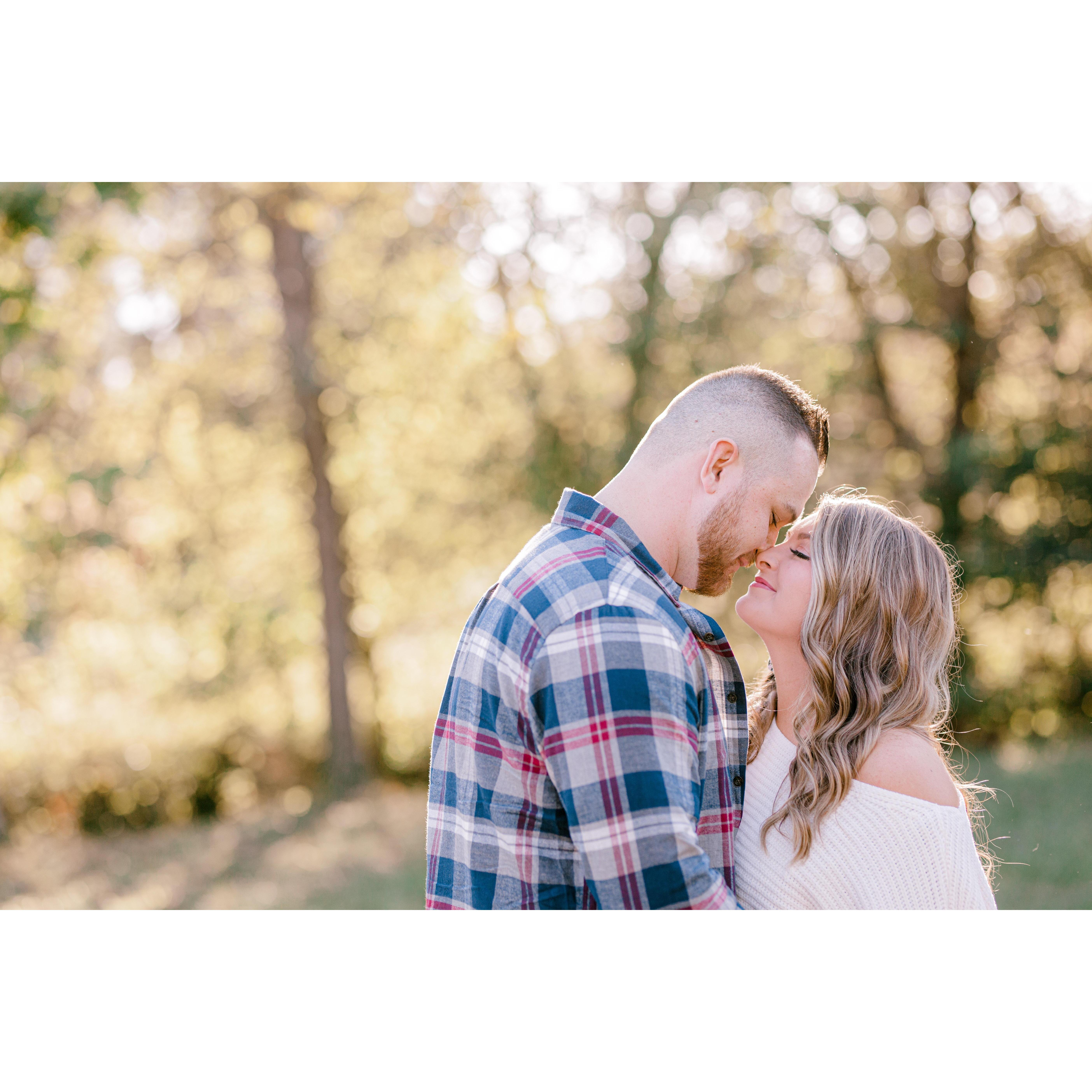 Engagement picture by Ameroy Photography