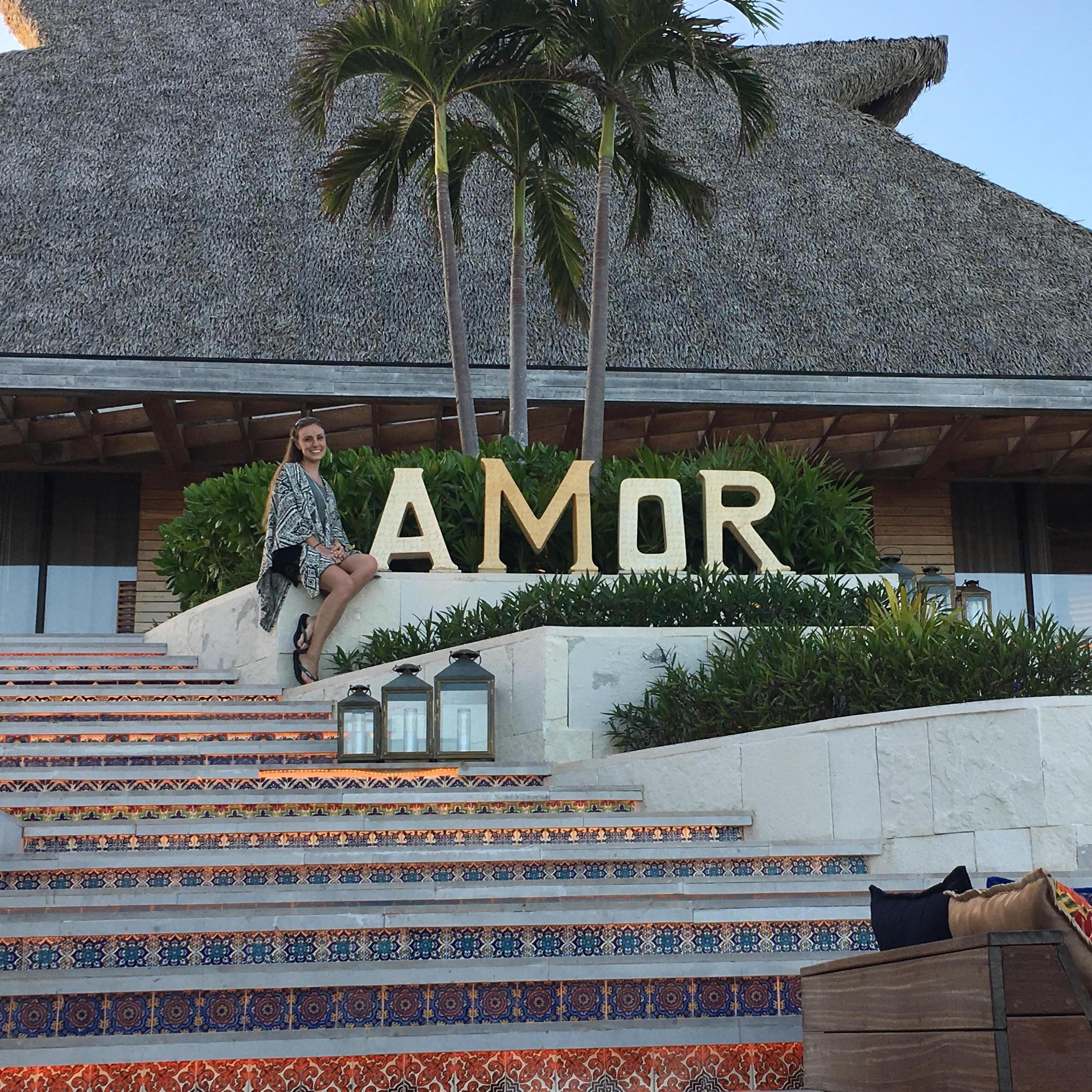 MaryMalia and the Love of her life in Mexico ;)
(Amor = Love)