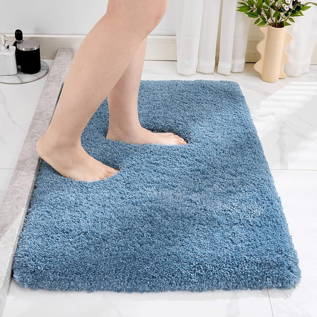 Disolla Bathroom Rug 20x32 Non Slip Fluffy Blue Bath Mat for Bathroom Floor Washable Plush Luxury Bath Rug for Tub Soft Shaggy Absorbent Shower Sink Mat
