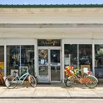 Antique Maison LLC