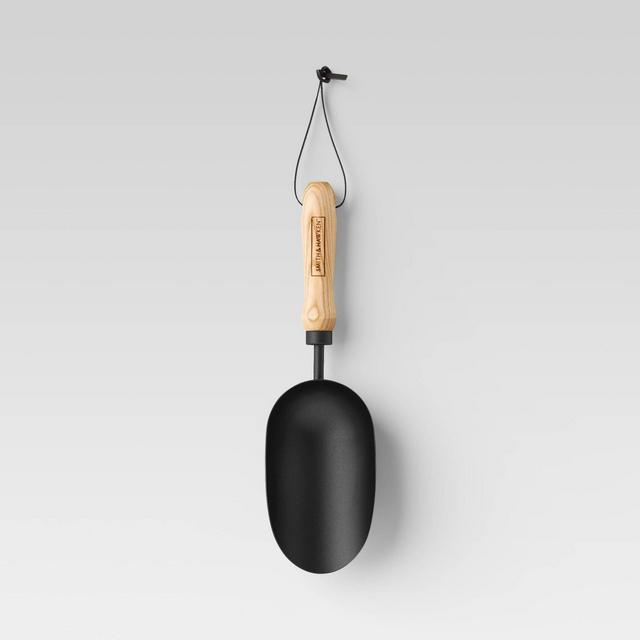 Digging Scoop Shovel with Hardwood Handle Metallic - Smith & Hawken™