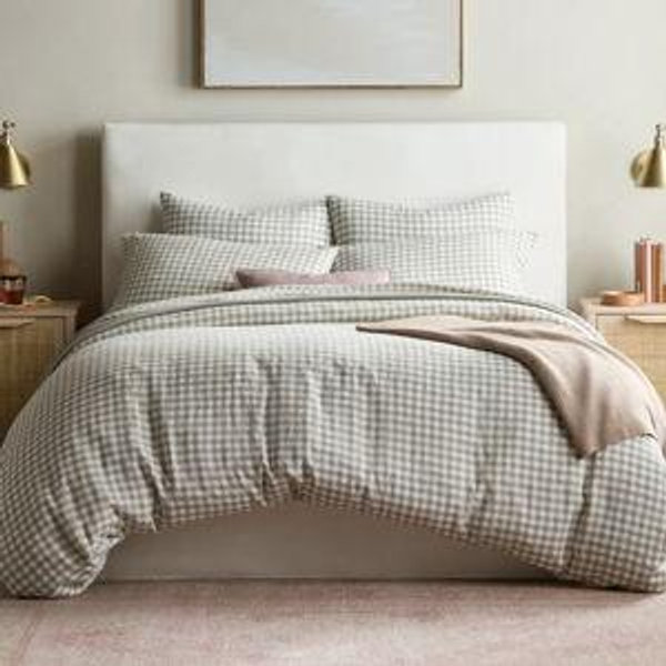 European Linen Deluxe Bedding Bundle - Sand, Willowleaf Gingham,