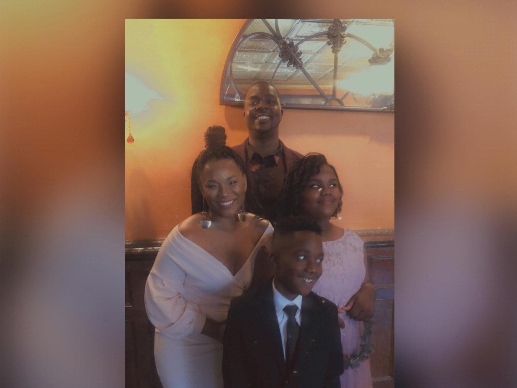 The Wedding Website of Raquel Tapia and Maurice Bell