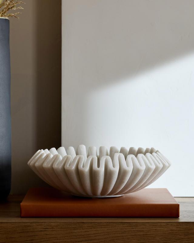 Handcrafted Fluted Marble Decorative Bowl