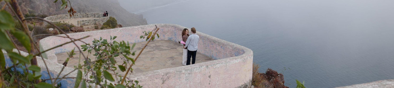 The Wedding Website of Dannia Maria Coronel Pérez and Thomas James Harris