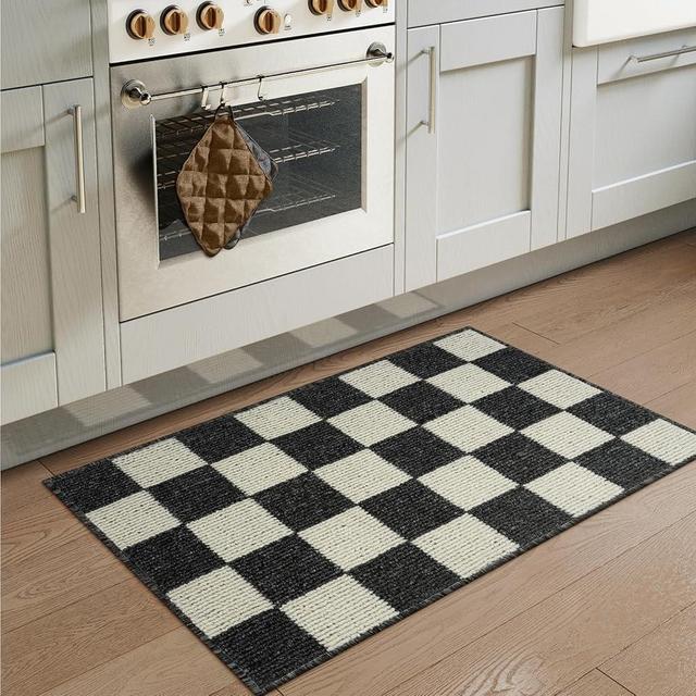 LEEVAN Kitchen Rugs Non Slip Washable Rugs for Kitchen Floor, Buffalo Plaid Standing Mats for Offce, Black and White Checkered Kitchen Sink Rugs and Mats for Laundry(20''x32'')