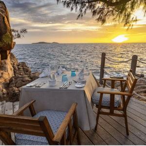 🌅 Dinner Together by the Water