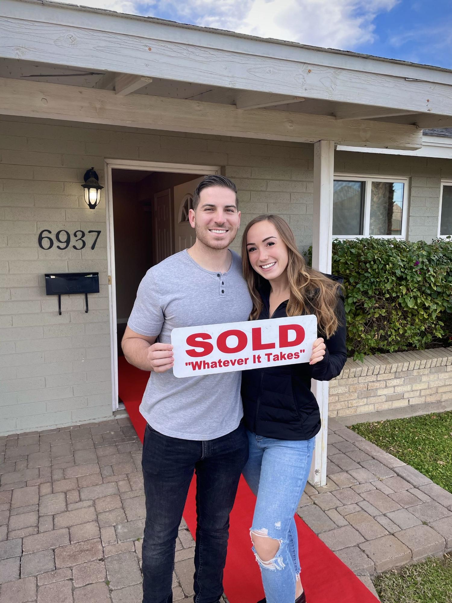 Starting 2021 as homeowners!