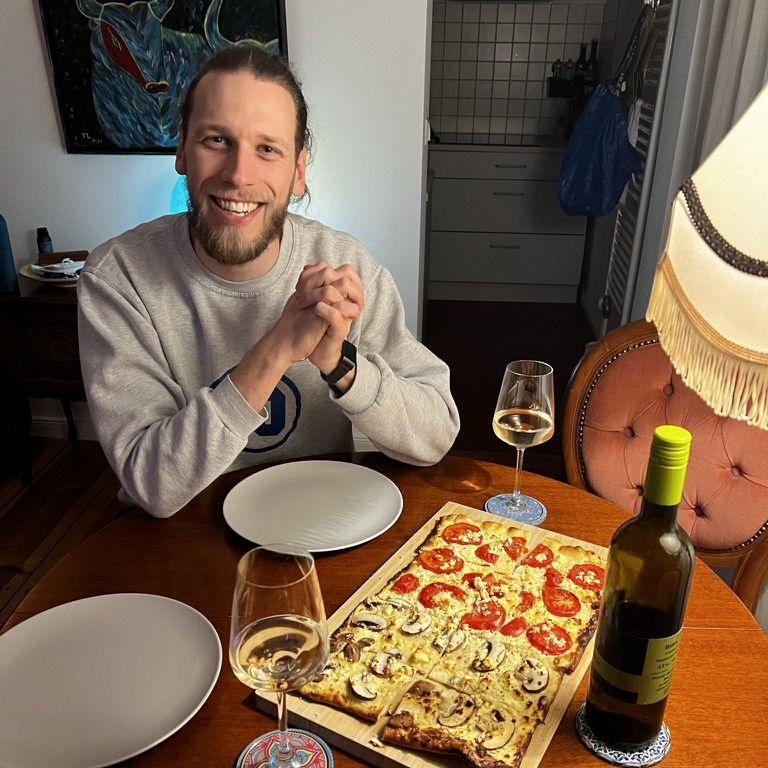 The first time Niklas made Kelly dinner: the Niklas special Flammkuchen!!