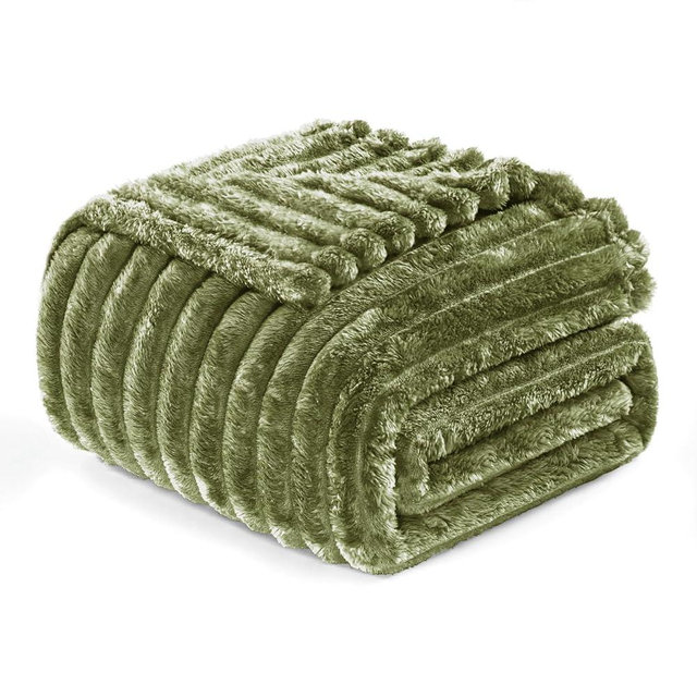 Exclusivo Mezcla Fleece Throw Blanket for Couch, Super Soft 3D Striped Jacquard Bed Blanket, Lightweight Fuzzy Cozy Blankets for All Seasons, 50x60 Inches, Olive Green Blanket