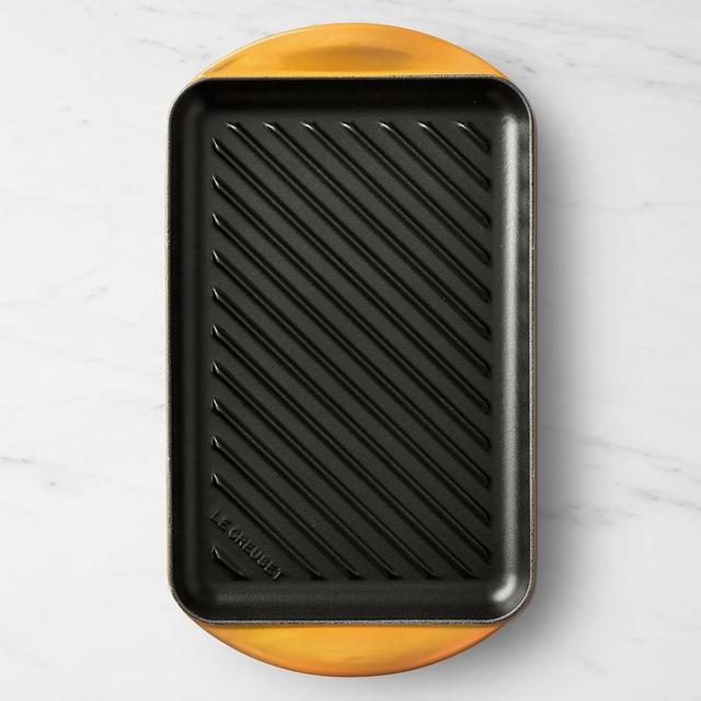 Color: Nectar | Le Creuset Enameled Cast Iron Skinny Grill