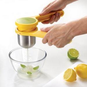 Joseph Joseph - Helix Citrus Juicer