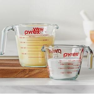 Pyrex 2 Piece Glass Measuring Cup Set, Includes 1-Cup, and 2-Cup Tempered Glass