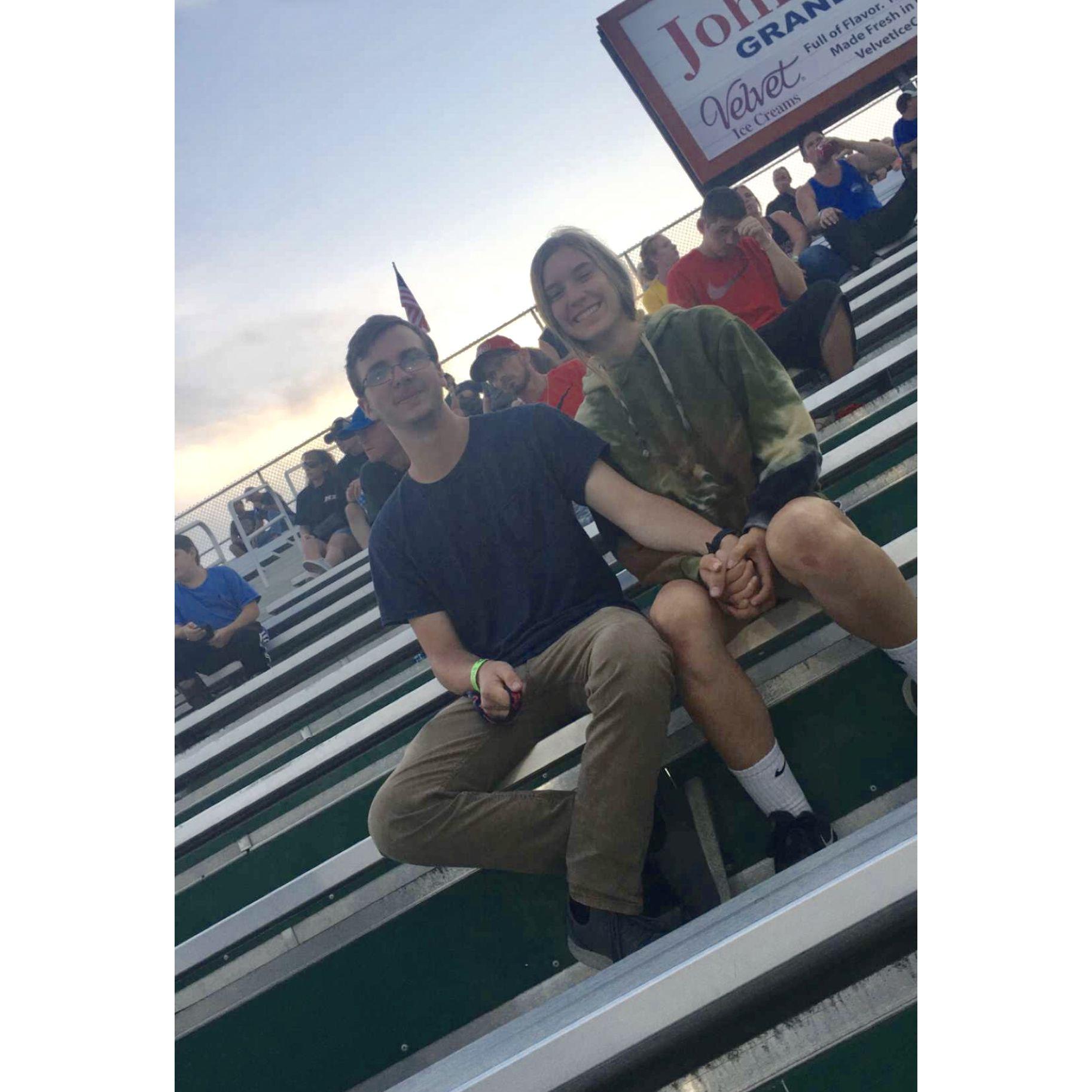 Date at the race track