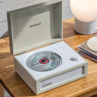 Voyager CD Player