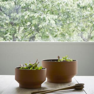 Edge Salad Serving Bowl