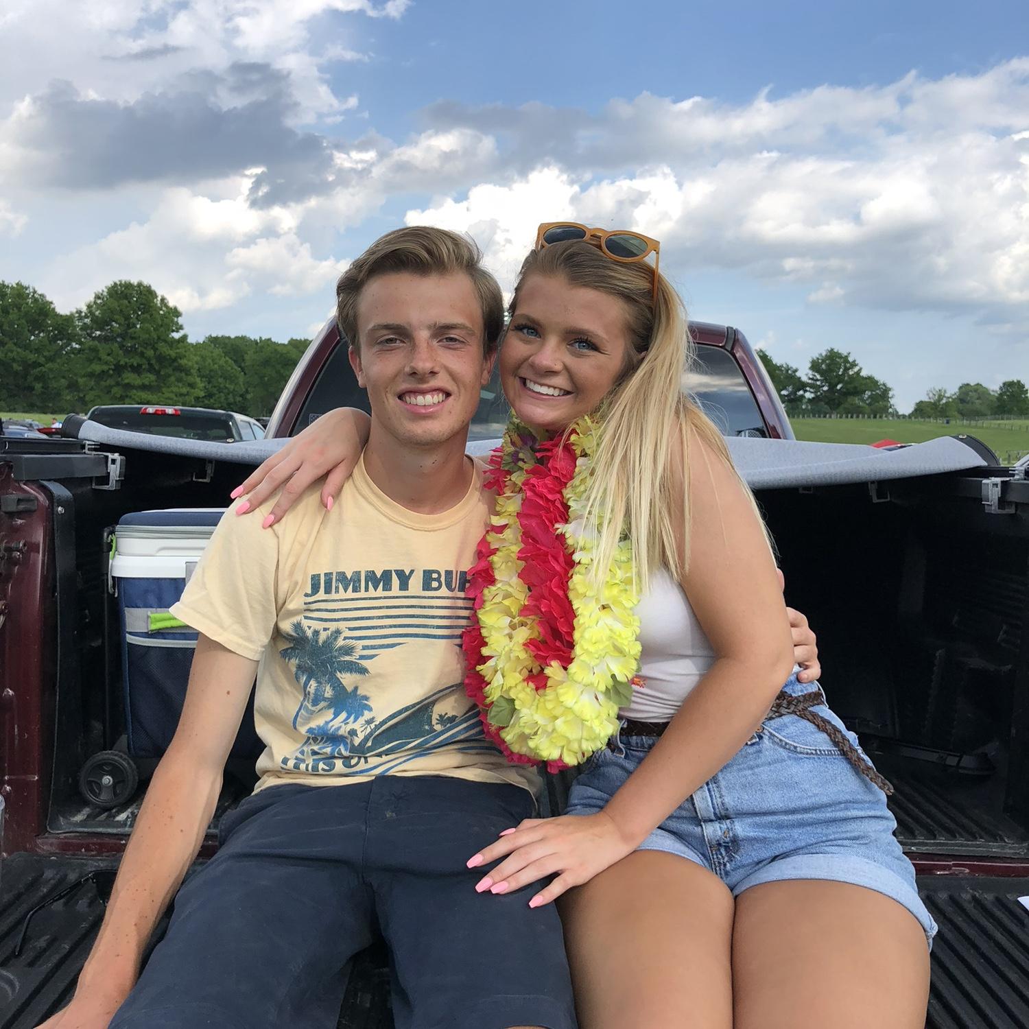 Jimmy Buffett concert (first concert together) 2018