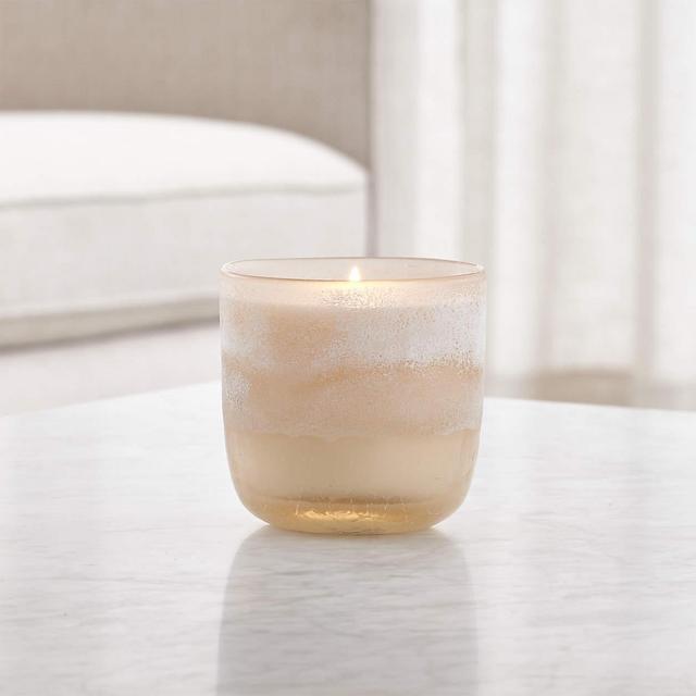 ILLUME ® Coconut Milk Mango Mojave Medium Glass Candle