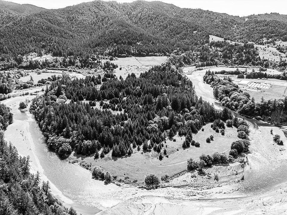 The Wedding Website of Joselyn Lindsey and Stephen Comnick