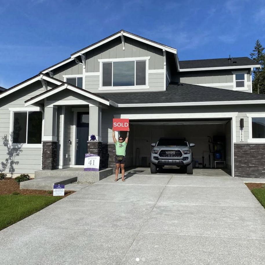 Ronelle was entrusted to find a home for us. He did a great job! Thanks to Shag, our realtor, for educating us the whole way! Thanks to the Bakers for letting Ronelle crash at the crib for a month!