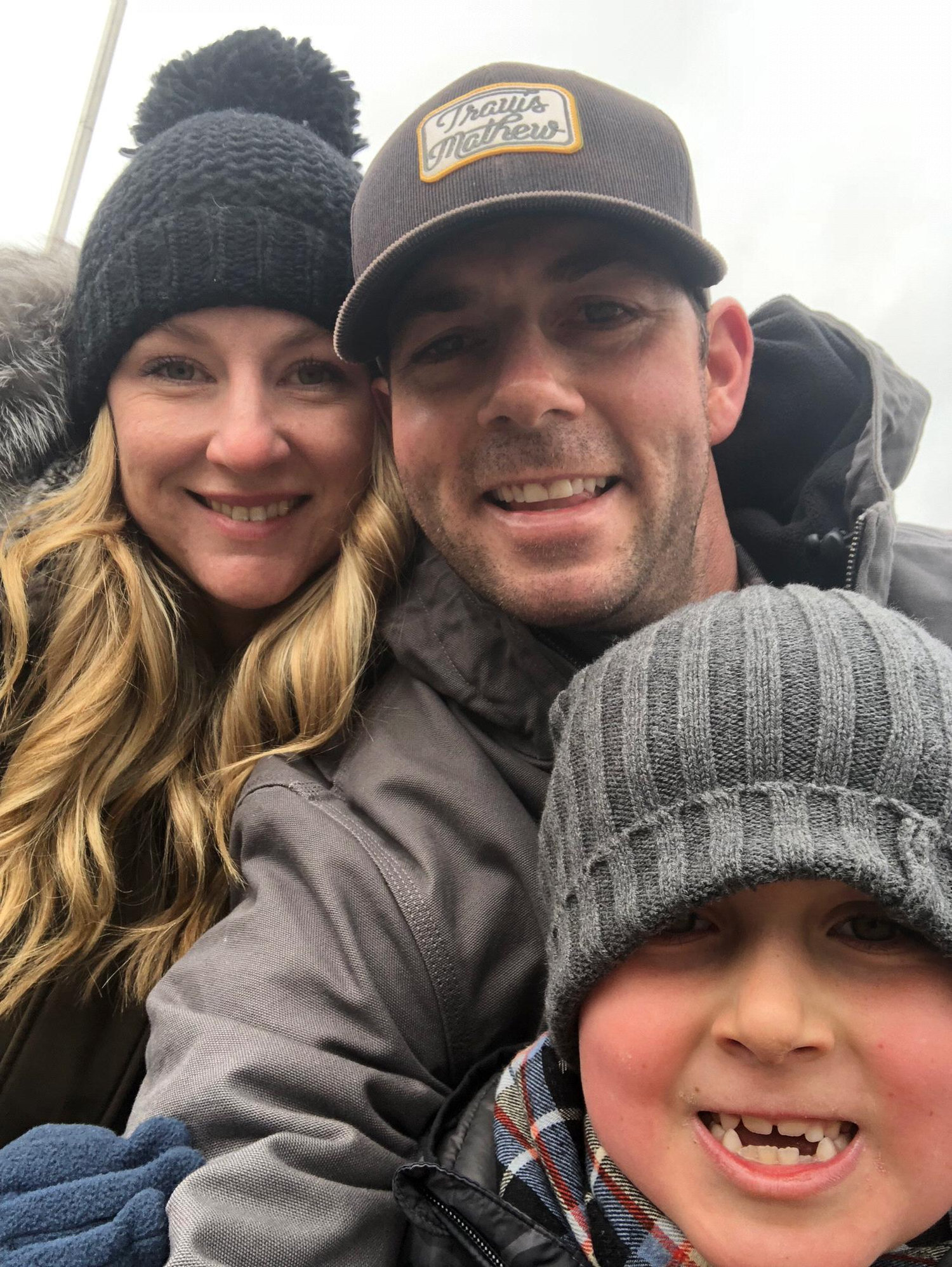 Making memories - Halloween 2018 #selfiesarebetterwith3 #startingnewtraditions