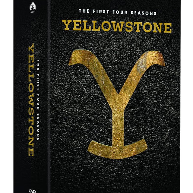Yellowstone: The First Four Seasons [DVD]
