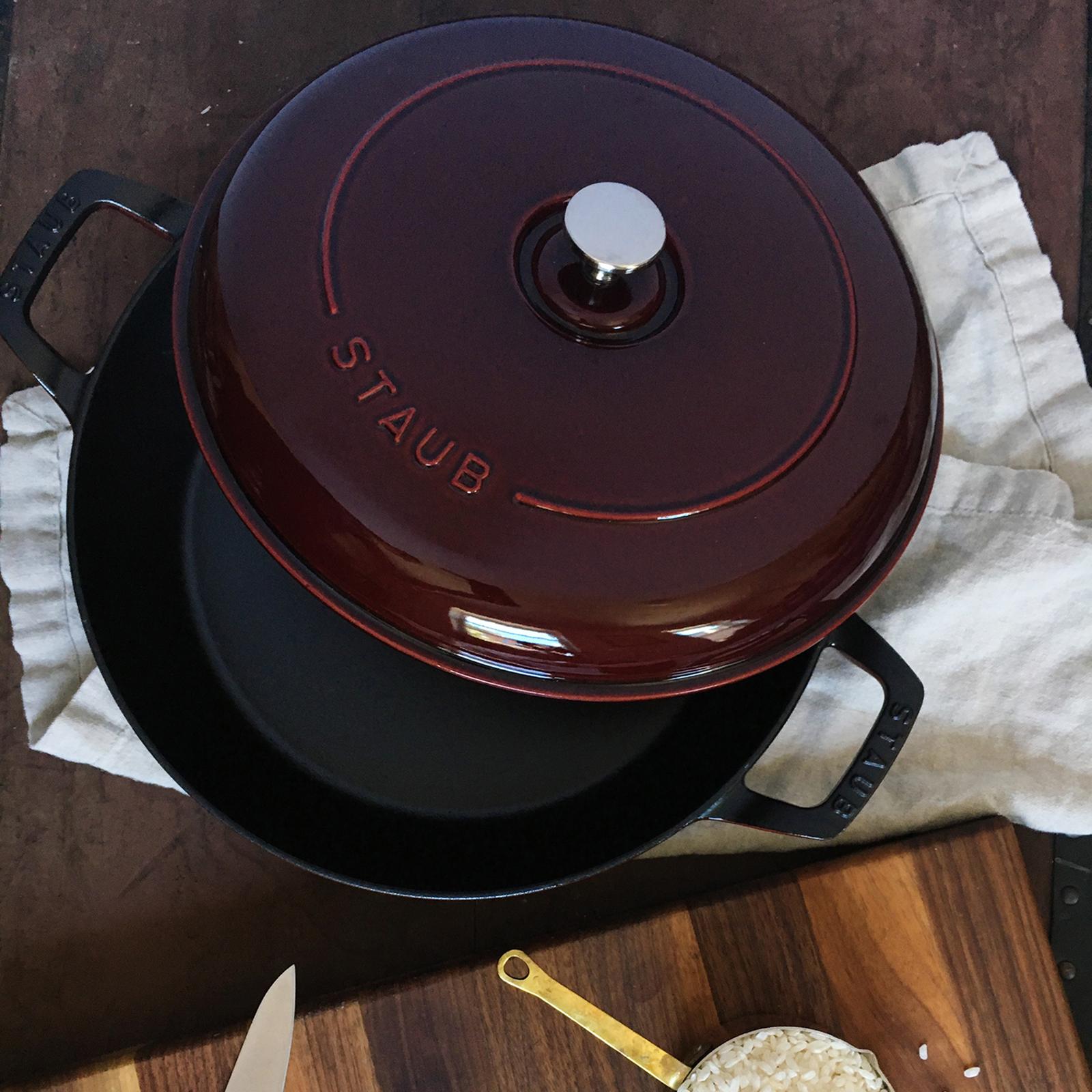 Staub - Cast Iron 3.5-qt Braiser with Glass Lid - Grenadine