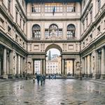 Piazzale degli Uffizi