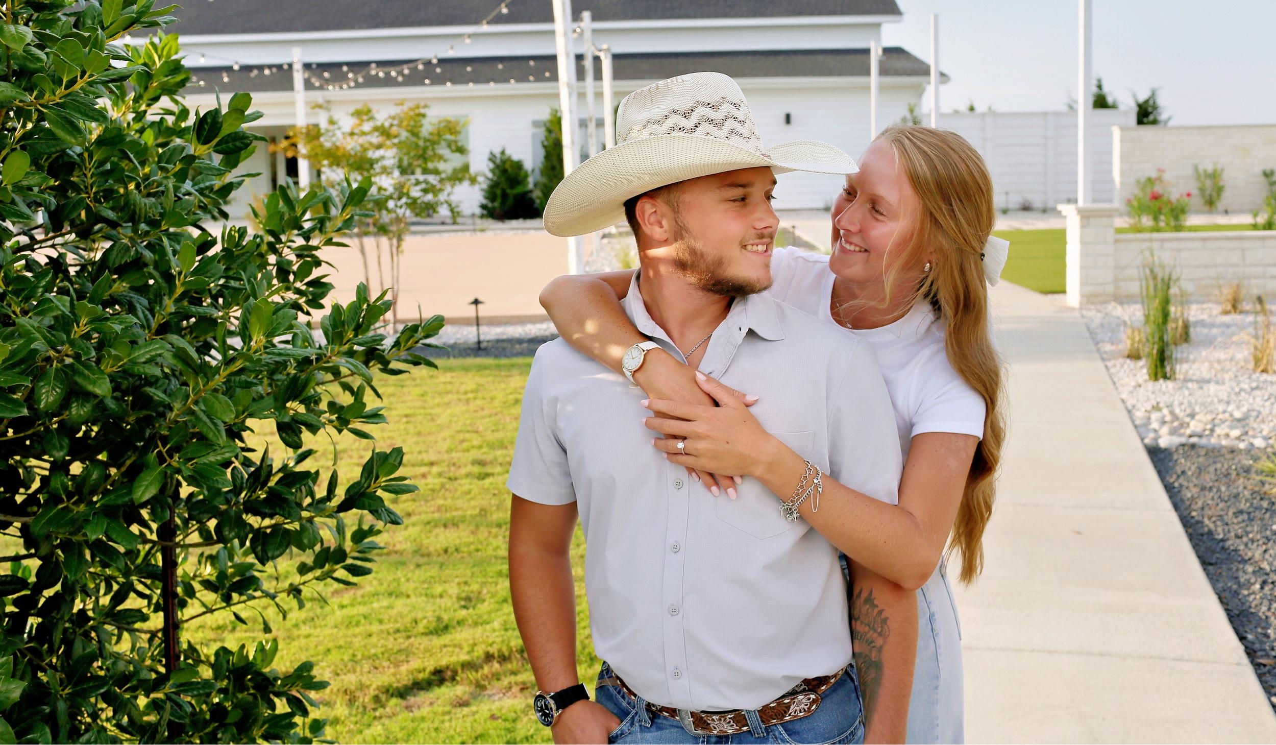 The Wedding Website of Taelour McCartney and Blake Vogel