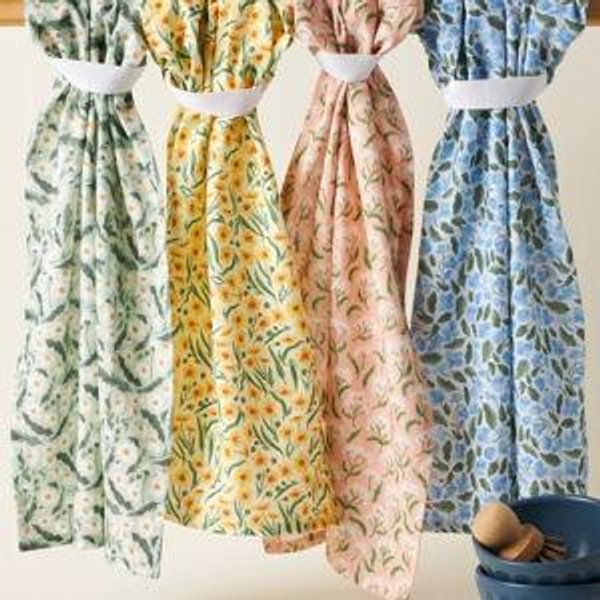 1canoe2 Roadside Blooms Kitchen Towels, Set of 4