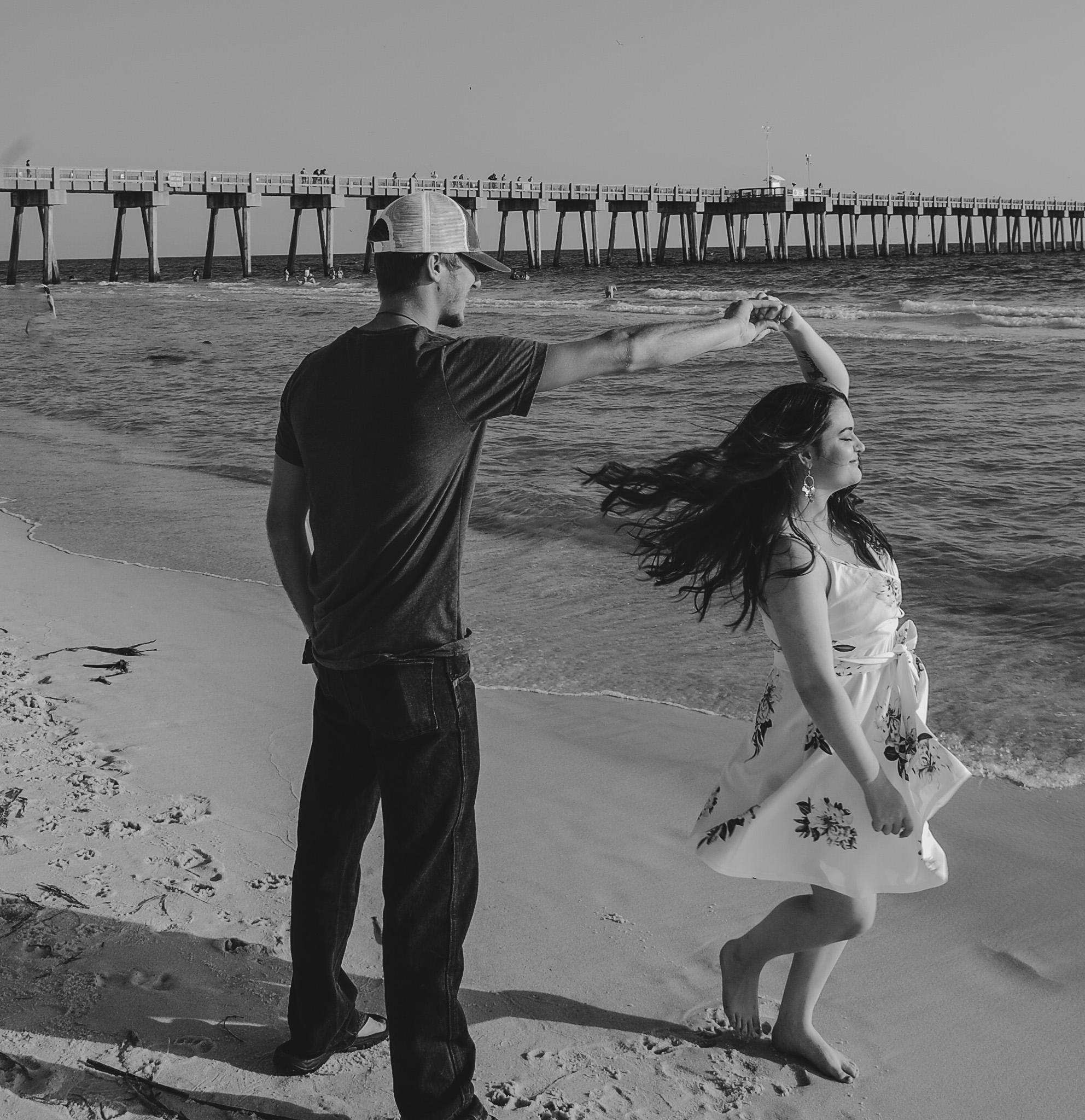 The Wedding Website of Elana Bailey and Gage Maynard
