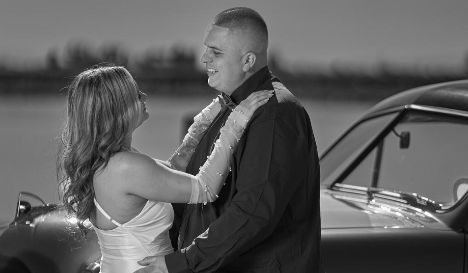 The Wedding Website of Gloria Alvarez and Xavier Baez