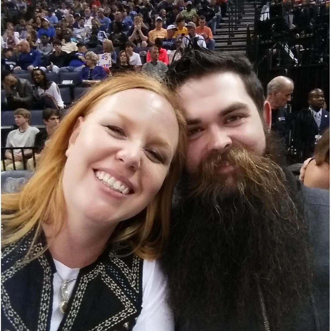 Floor seats at the Grizzlies game in Memphis
2015