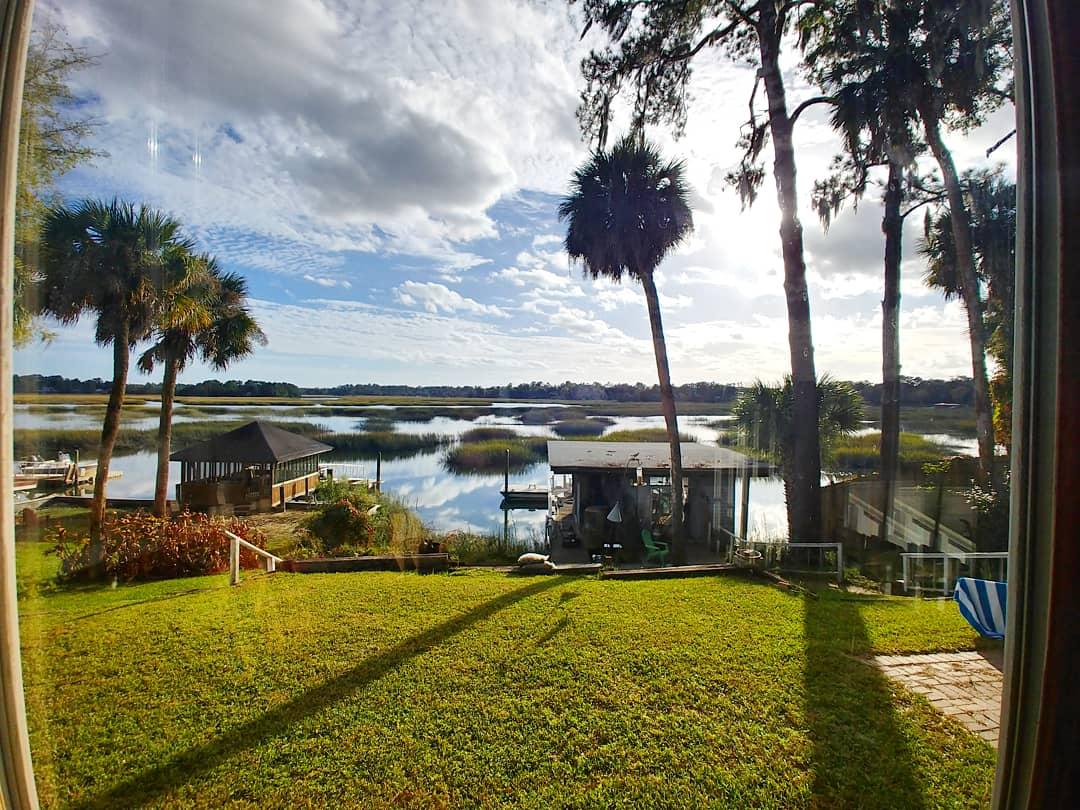 The Wedding Website of Andrea Laferriere and Macfarlane Richards