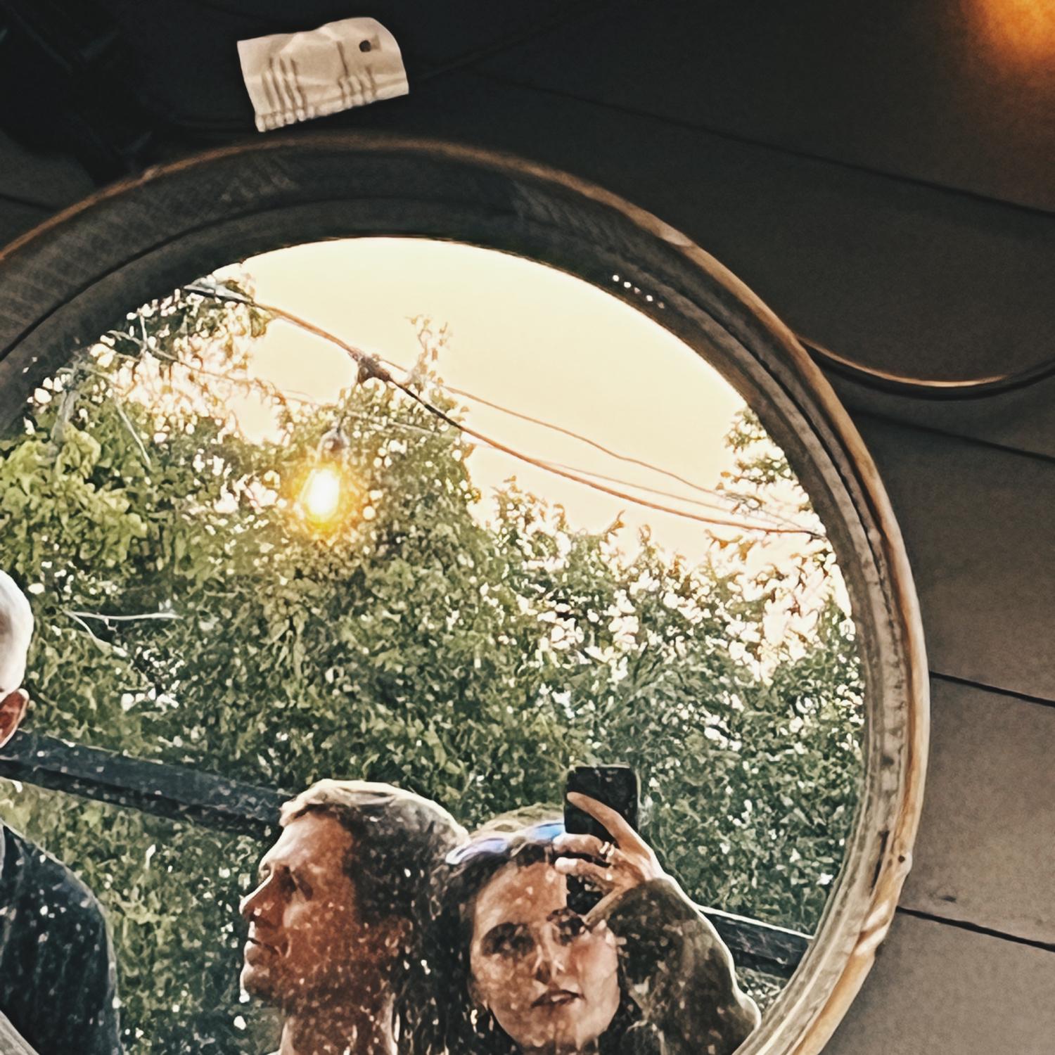 mirror selfie always