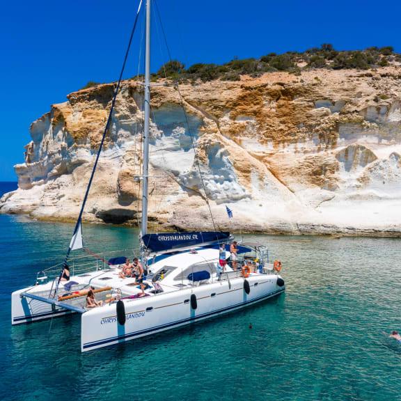 Honeymoon Santorini Catamaran Cruise