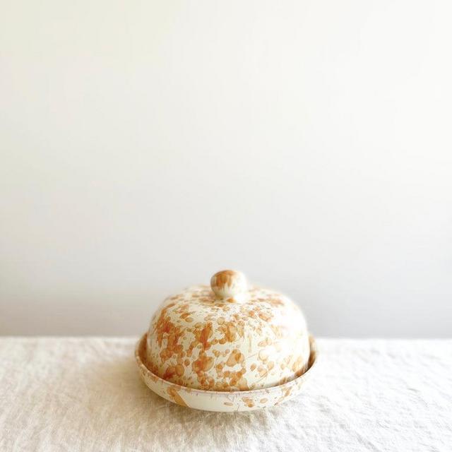 Pompeii Covered Butter Dish - Natural