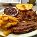 Luckie B's