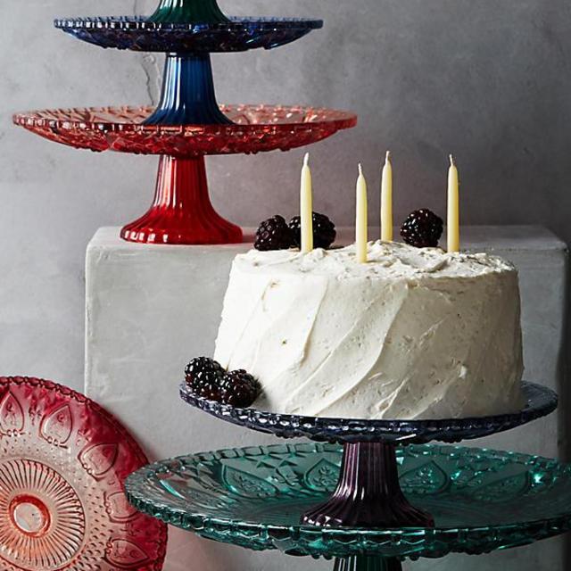 Color-Cut Cake Stand