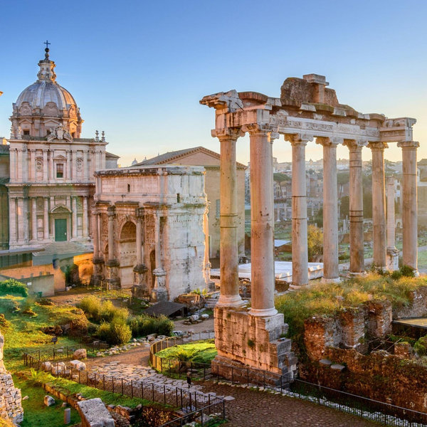 Colosseum and Roman Forum Tour