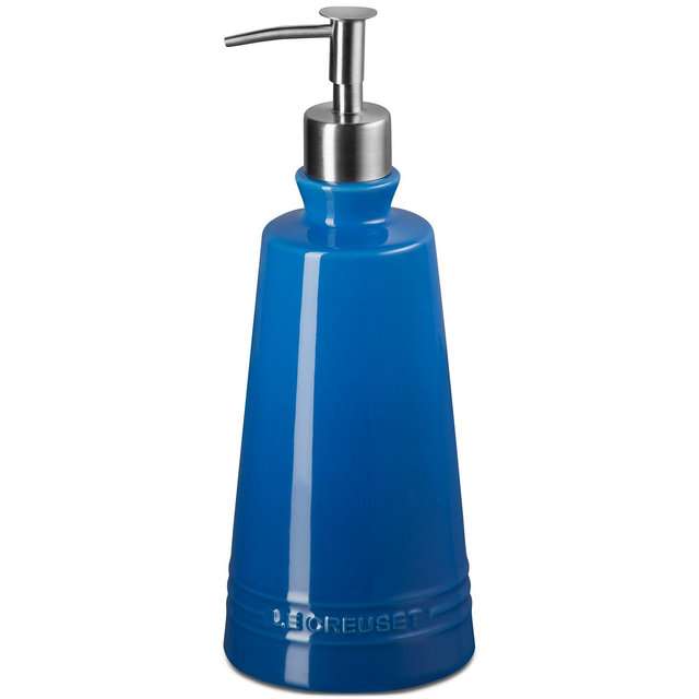 Le Creuset Stoneware Signature 20-0z. Soap Dispenser