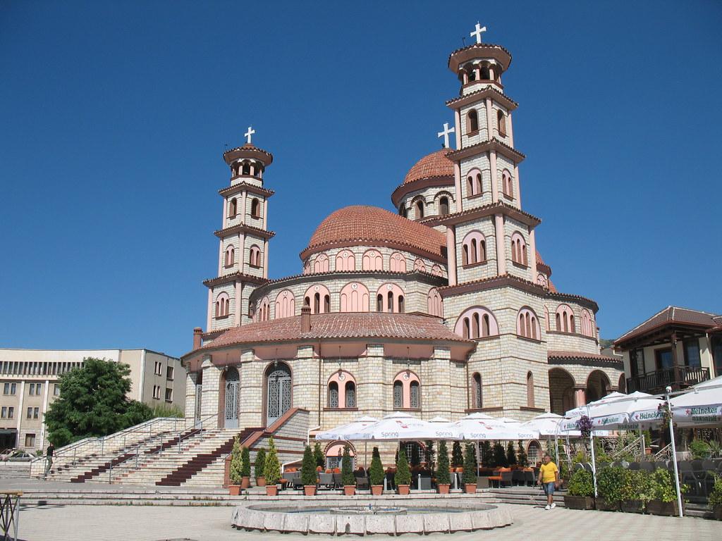 The Wedding Website of Doris Cikopana and Esteban Solera