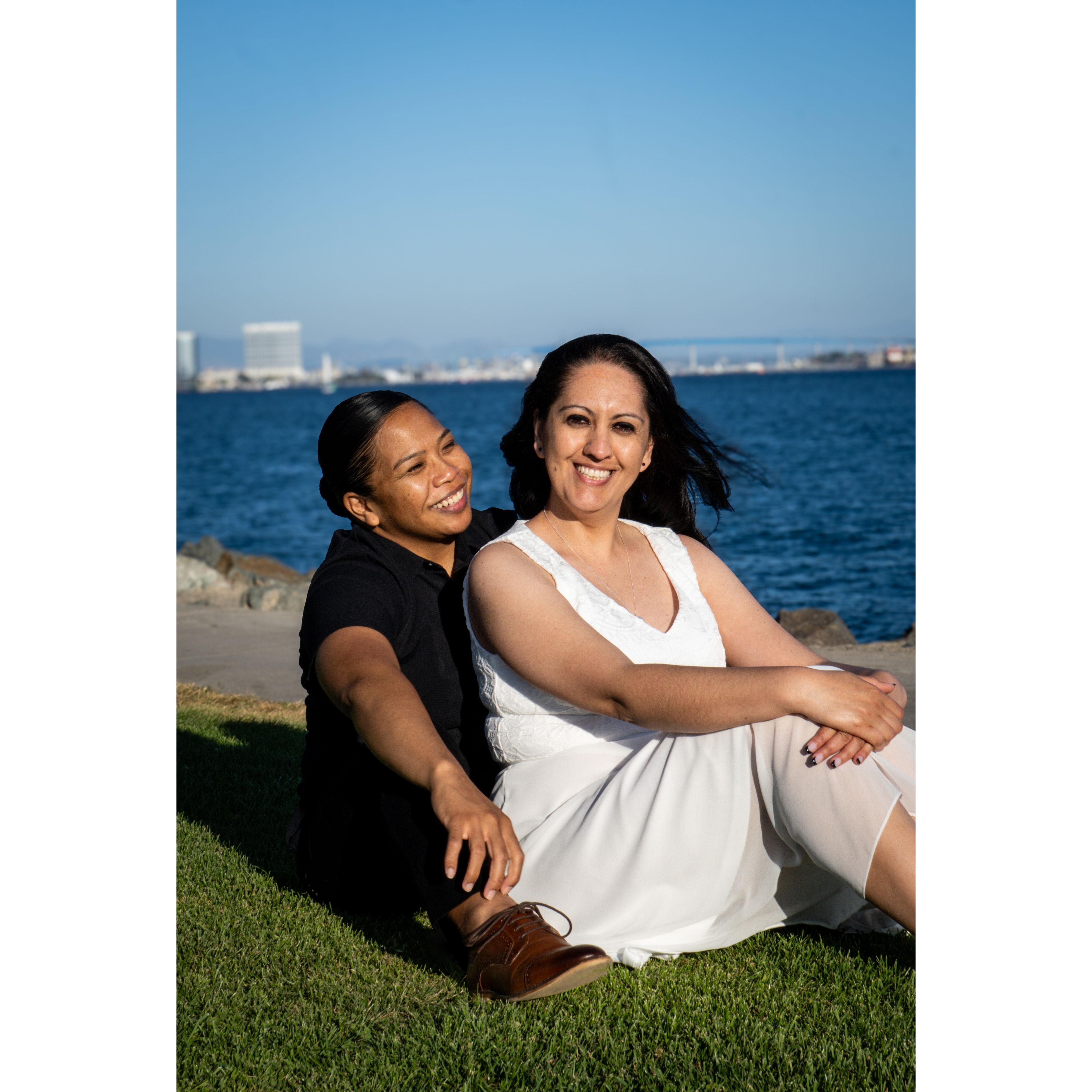 Engagement photos at Harbor Island brought to you by @amorepixs
