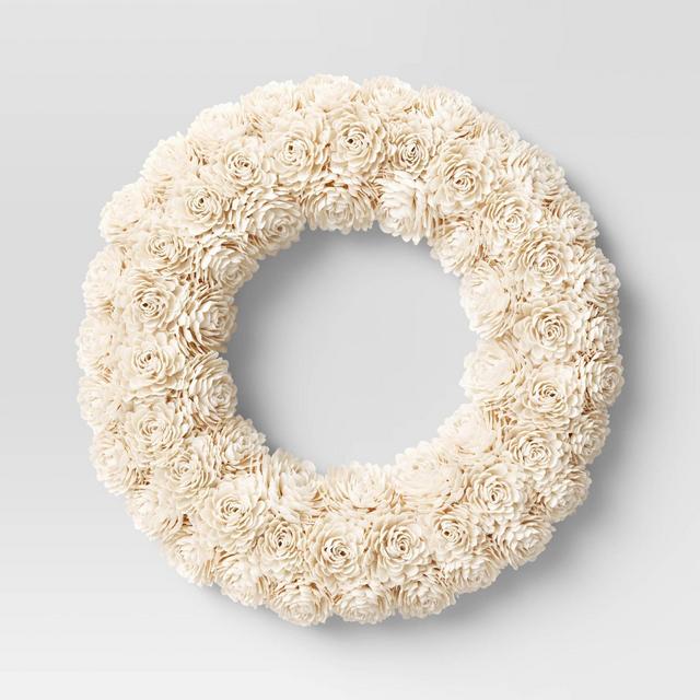 White Shola Wreath - Threshold™