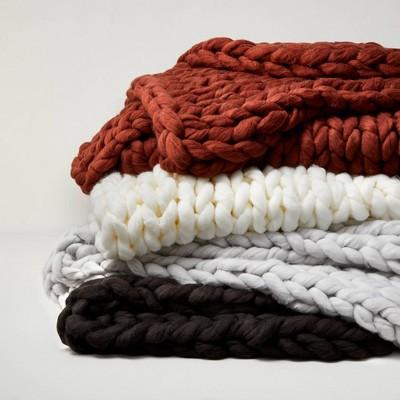 50"x70" Oversized Chunky Hand Knit Decorative Bed Throw - Casaluna™