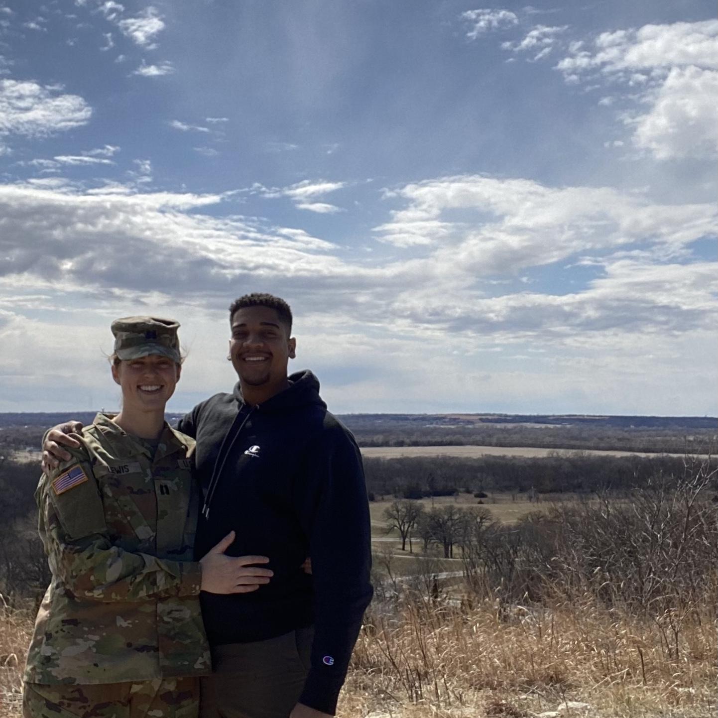 Ryan visited Kelly when she was stationed in Kansas.